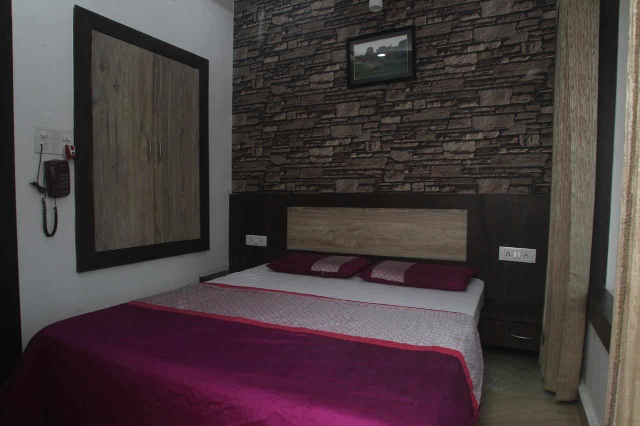 Alakhnanda Guest House Varanasi Eksteriør bilde