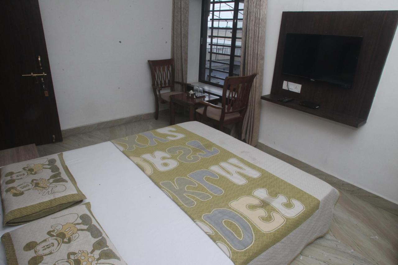 Alakhnanda Guest House Varanasi Eksteriør bilde
