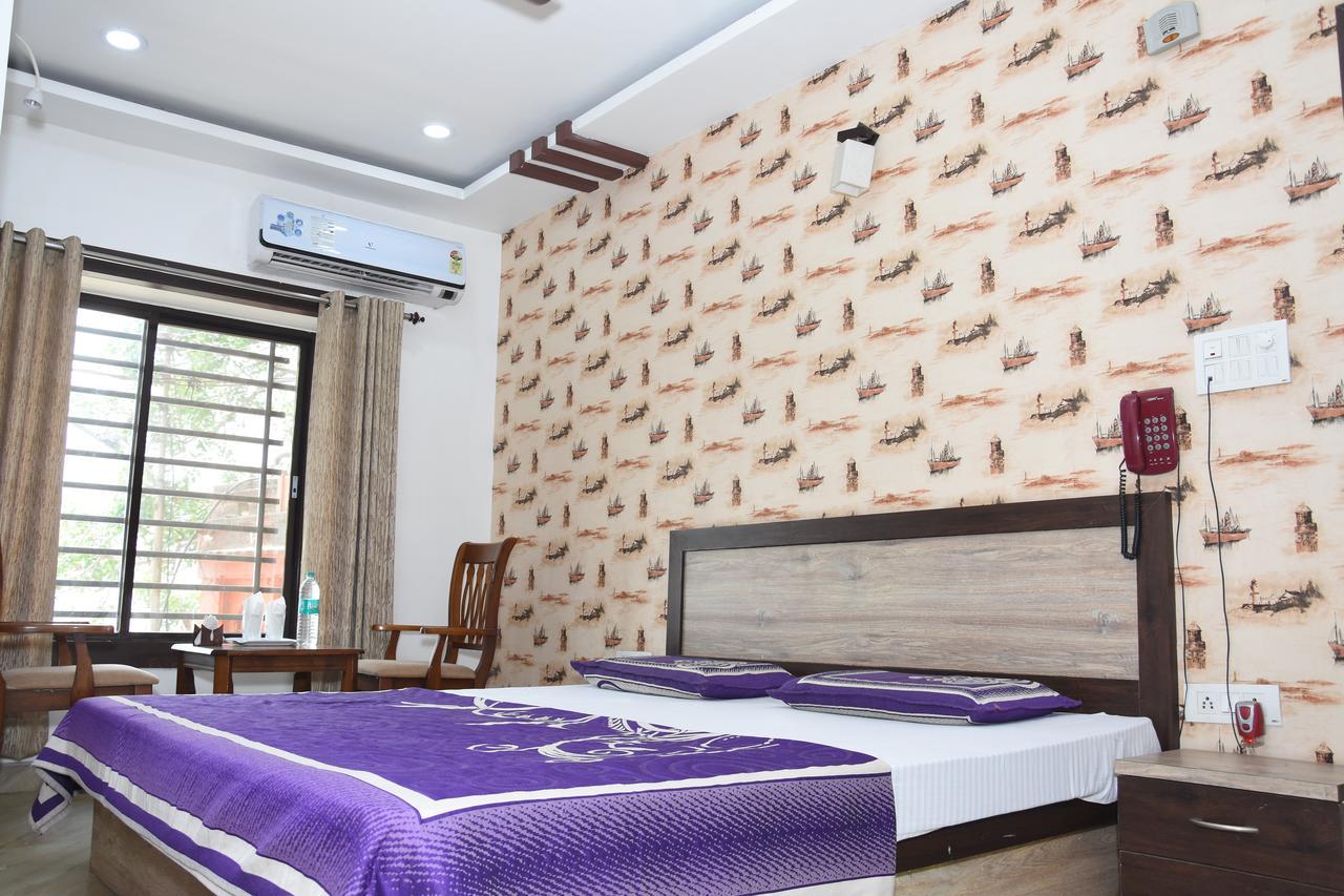 Alakhnanda Guest House Varanasi Eksteriør bilde