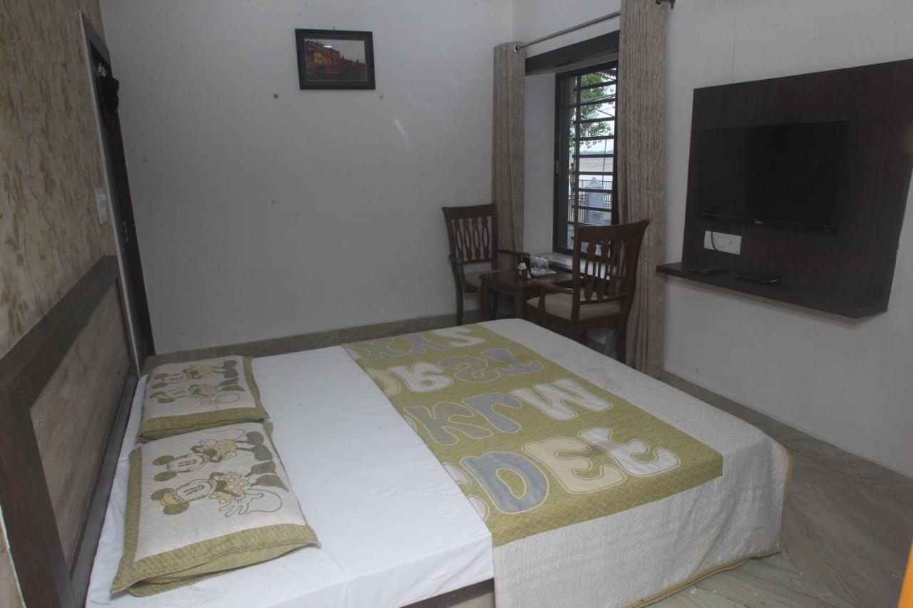Alakhnanda Guest House Varanasi Eksteriør bilde